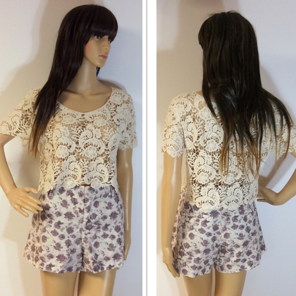 LOFT Pants - BEAUTIFUL LOFT LINEN BLEND FLORAL SHORTS